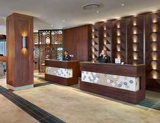 Lobi 2 DoubleTree by Hilton Hotel & Conference Centre Regina