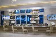 Bar, Cafe and Lounge Grand Beach Hotel Surfside