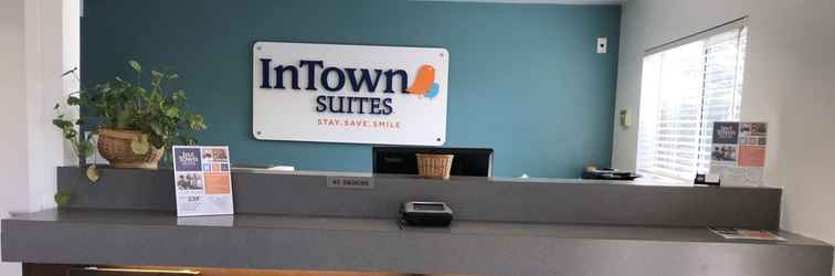Lobby InTown Suites Extended Stay Louisville KY - Northeast