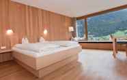 Kamar Tidur 6 Bio-Hotel Saladina