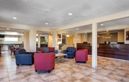 Lobby 4 Quality Inn Prescott