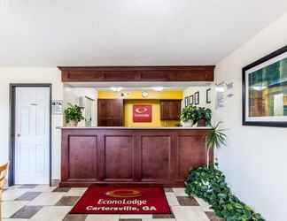 Sảnh chờ 2 Econo Lodge Cartersville-Emerson Lake Point