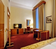 Bilik Tidur 3 Grandhotel Brno