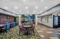 Bar, Kafe dan Lounge La Quinta Inn & Suites by Wyndham Cookeville