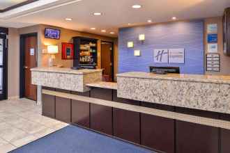 Sảnh chờ 4 Holiday Inn Express Topeka West I-70 Wanamaker, an IHG Hotel