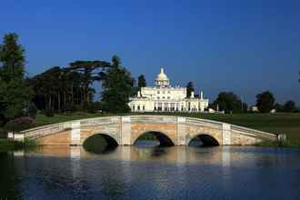 Luar Bangunan 4 Stoke Park Country Club Spa and Hotel