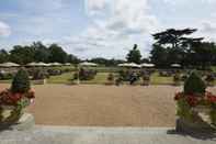 Ruang untuk Umum Stoke Park Country Club Spa and Hotel