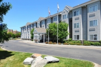 Exterior Microtel Inn and Suites by Wyndham Bloomington MSP Airport