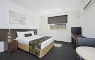 Bedroom 5 Comfort Hotel Dandenong