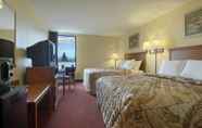 Bedroom 4 Days Inn by Wyndham Mount Hope