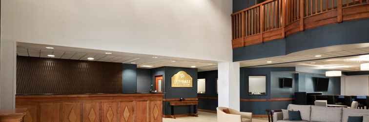 Lobby Wingate by Wyndham - Fargo