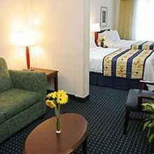 Bedroom 4 Springhill Suites By Marriott Newnan