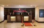 Lobby 5 Stamford Plaza Adelaide