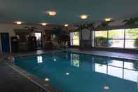 Swimming Pool Best Western Edinburgh/Columbus