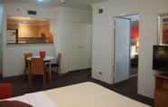 Bedroom 7 Adina Serviced Apartments Sydney Martin Place