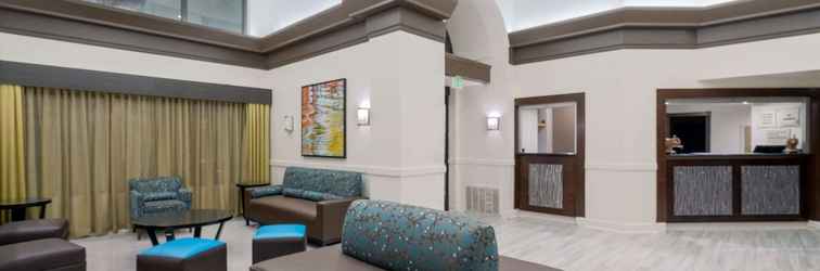 Lobby Wingate by Wyndham Memphis East