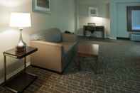 Common Space Holiday Inn Express Hotel & Suites Spence Lane, an IHG Hotel