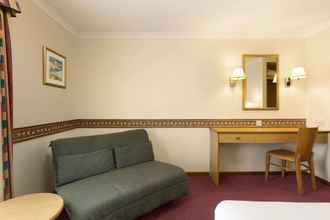 ห้องนอน 4 Days Inn by Wyndham Leicester Forest East M1