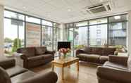 Lobby 4 Days Inn by Wyndham Leicester Forest East M1