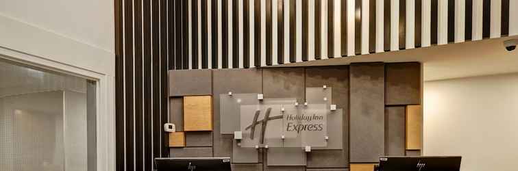 Sảnh chờ Holiday Inn Express Whitby, an IHG Hotel