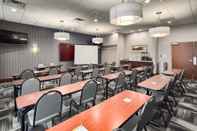 Dewan Majlis Hampton Inn Louisville - Northeast