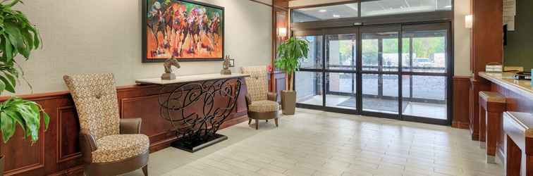 Lobi Hampton Inn Louisville - Northeast