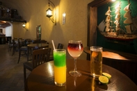 บาร์ คาเฟ่ และเลานจ์ Vista Playa de Oro Manzanillo