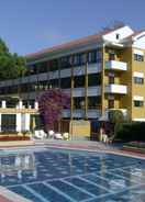 SWIMMING_POOL VIP Inn Miramonte Hotel