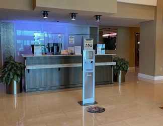 Lobby 2 Comfort Inn & Suites New Orleans Airport North