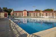 Swimming Pool Red Roof Inn Virginia Beach - Norfolk Airport