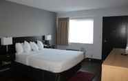 Bedroom 7 Red Lion Inn & Suites Ontario