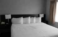 Kamar Tidur 4 Red Lion Inn & Suites Ontario