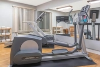 Fitness Center Super 8 by Wyndham Bloomington/Airport