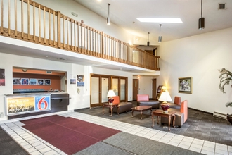 Sảnh chờ 4 Motel 6 Saukville, WI