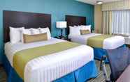 Bedroom 3 Best Western Long Beach Inn
