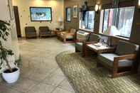 Lobby Super 8 by Wyndham Lacey Olympia Area