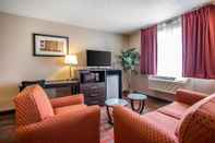Ruang untuk Umum Quality Inn & Suites