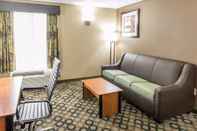 Ruang Umum Quality Inn & Suites Columbus West - Hilliard