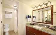 ห้องน้ำภายในห้อง 7 Hanalei Bay Resort