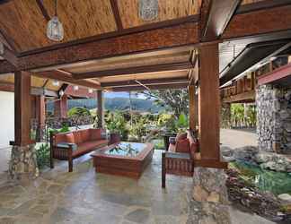 Lobby 2 Hanalei Bay Resort