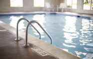 Swimming Pool 3 Hyatt Place Fair Lawn Paramus