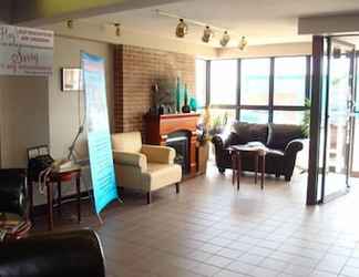 Lobby 2 Days Inn & Suites by Wyndham Summerside