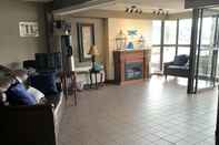 Lobby Days Inn & Suites by Wyndham Summerside