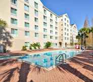 Swimming Pool 7 Hilton Garden Inn Tampa North Busch Gardens