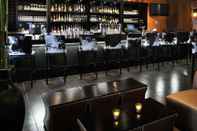 Quầy bar, cafe và phòng lounge Hilton Niagara Falls/Fallsview Hotel & Suites