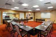 Functional Hall Residence Inn Marriott Easton