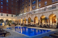 Swimming Pool The Royal Sonesta Chase Park Plaza St. Louis