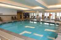 Swimming Pool Courtyard by Marriott Erie