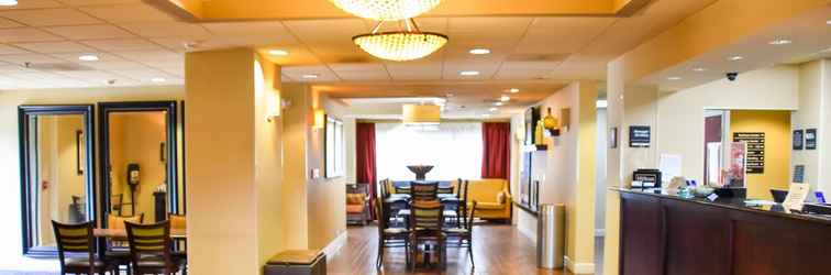 Sảnh chờ Hampton Inn Perry