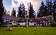 ภายนอกอาคาร 3 Lake Quinault Lodge